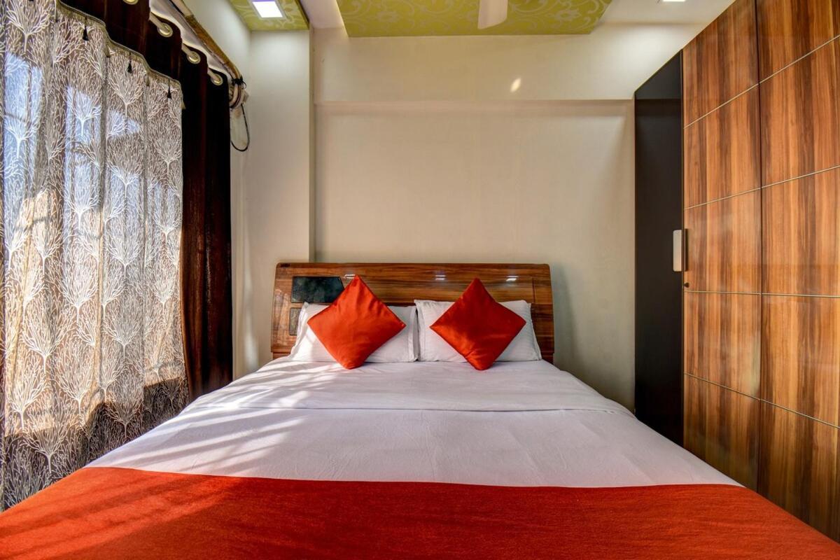 Modern 2bhk Pluto In Powai Apartament *